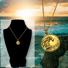 Load image into Gallery viewer, MAKE WAVES NECKLACE
